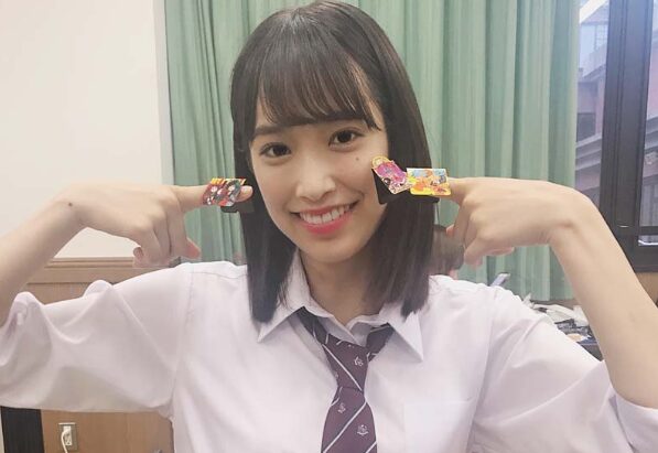 【画像で比較】佐々木久美は顔が長い?馬面説の真相と魅力【ネットの意見】